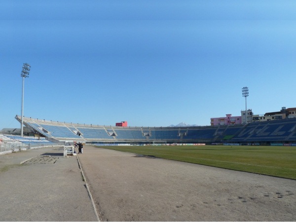 Stadiumi Loro Boriçi